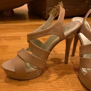 Jessica Simpson Pumps